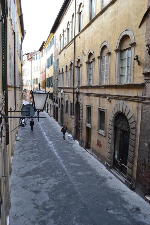 B&B Pantaneto - Palazzo Bulgarini Siena Exterior foto